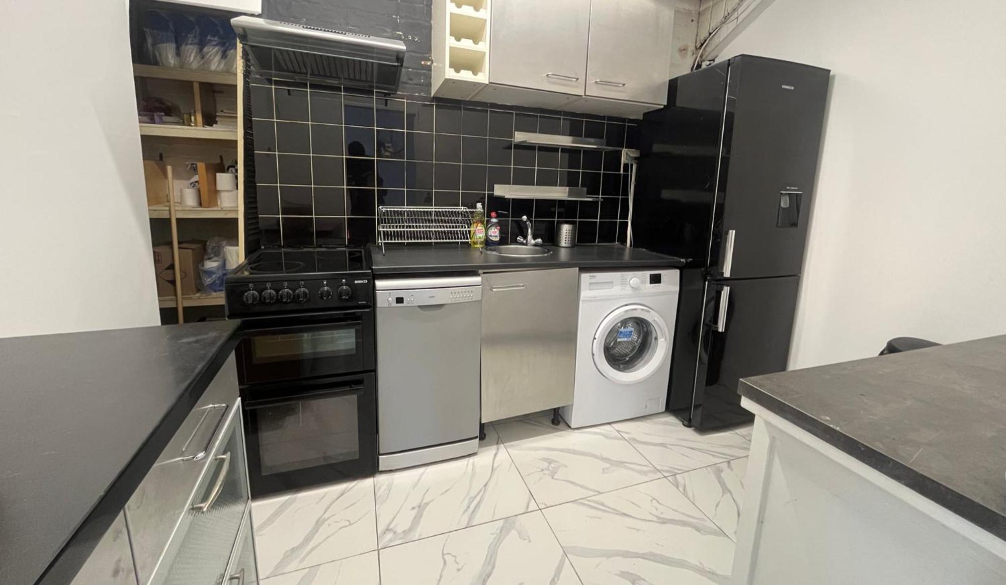 Nifty 2 Bedroom Flat In Goswell Rd Londra Esterno foto